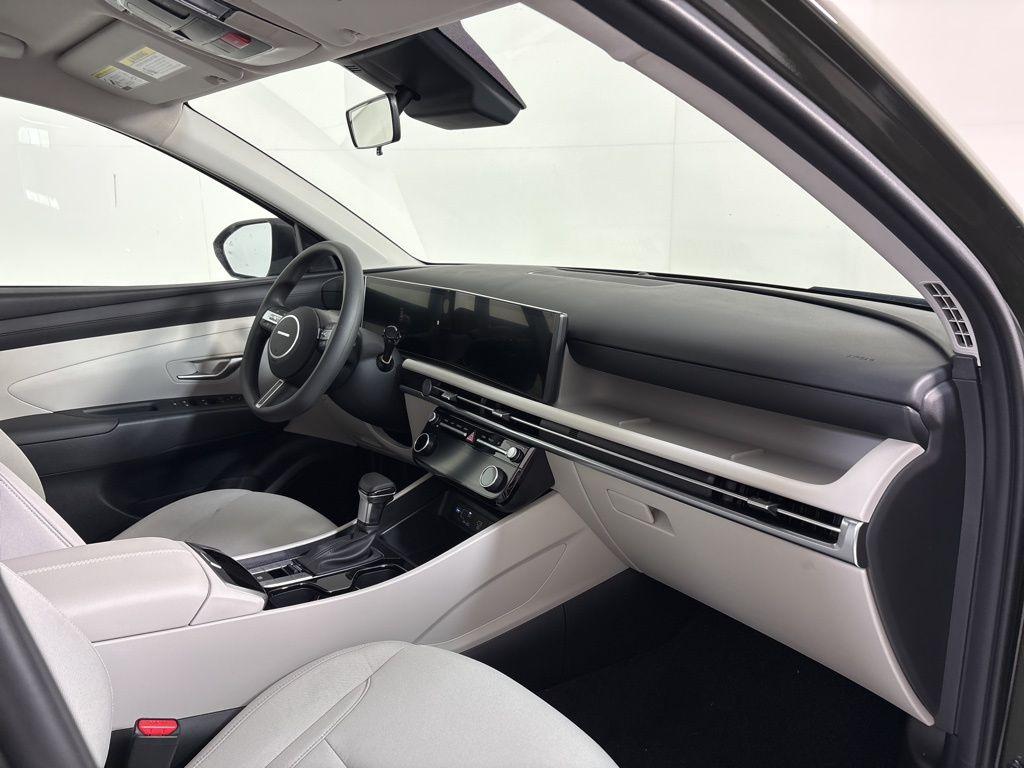 Thumbnail: 2026 Hyundai Tucson - 16