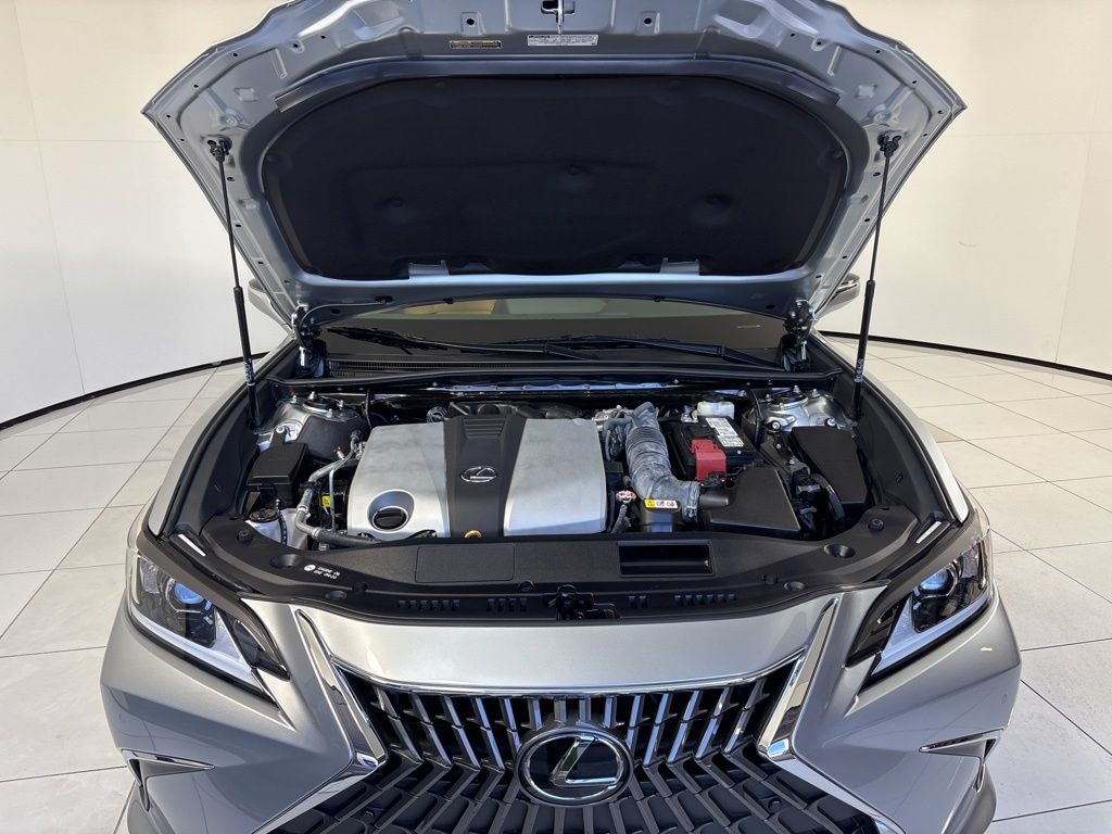 Thumbnail: 2023 Lexus ES - 11