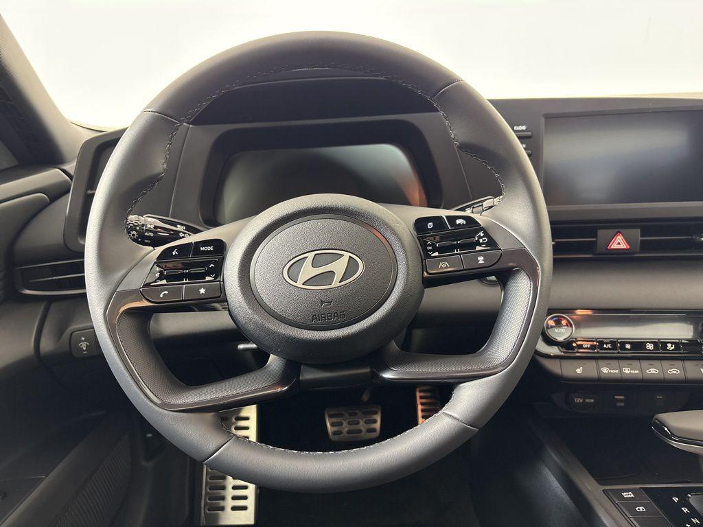 Thumbnail: 2026 Hyundai Elantra - 20