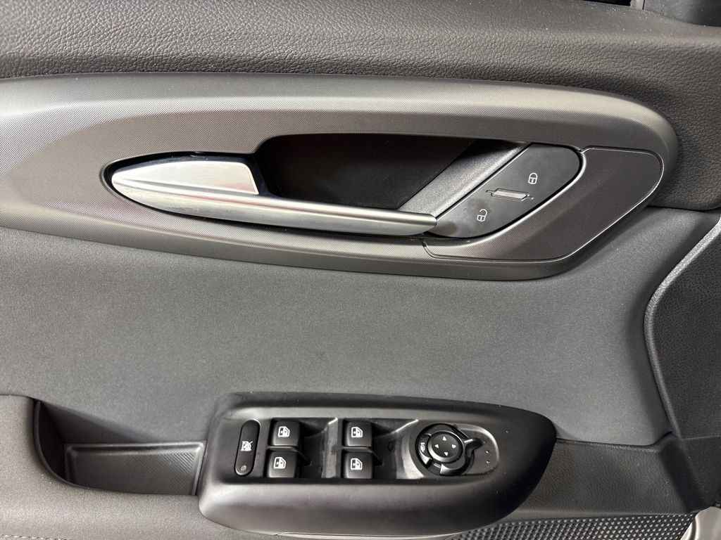 Thumbnail: 2024 Alfa Romeo Tonale - 18