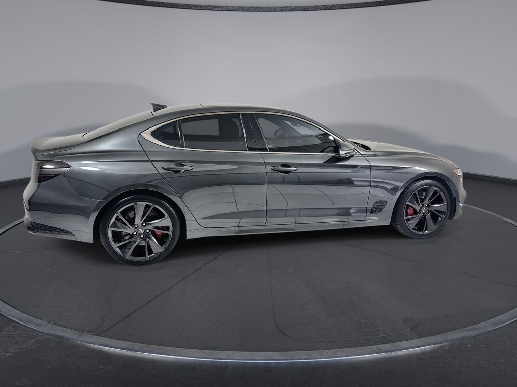 Thumbnail: 2022 Genesis G70 - 9