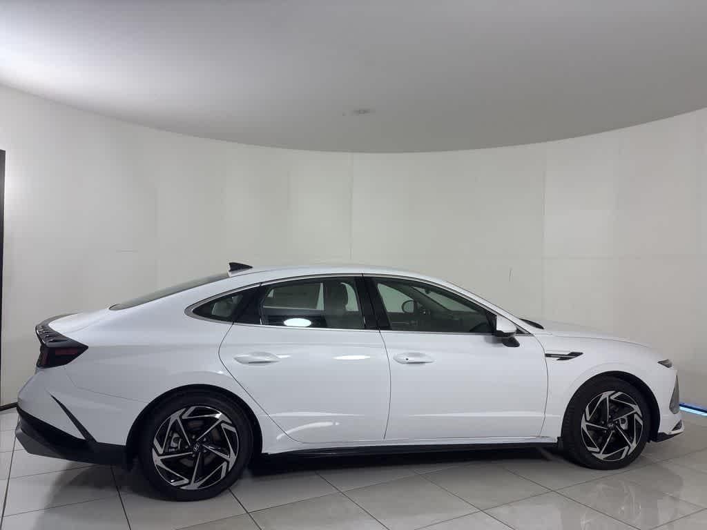 Thumbnail: 2026 Hyundai Sonata - 7