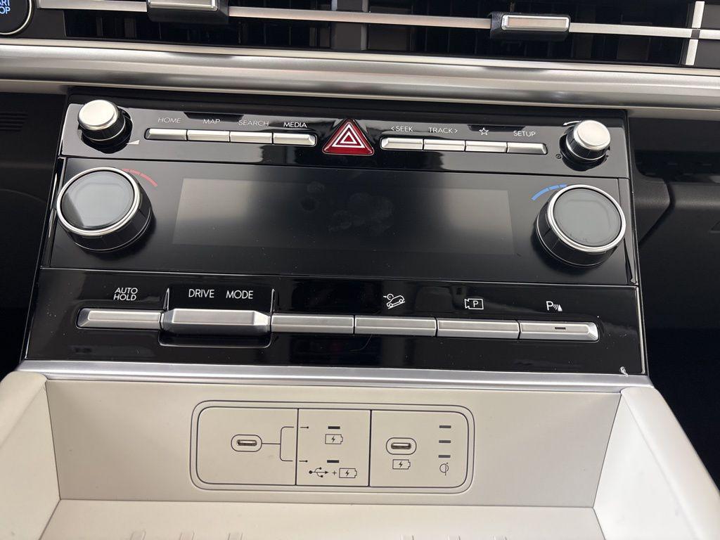 Thumbnail: 2026 Hyundai Santa Fe - 26