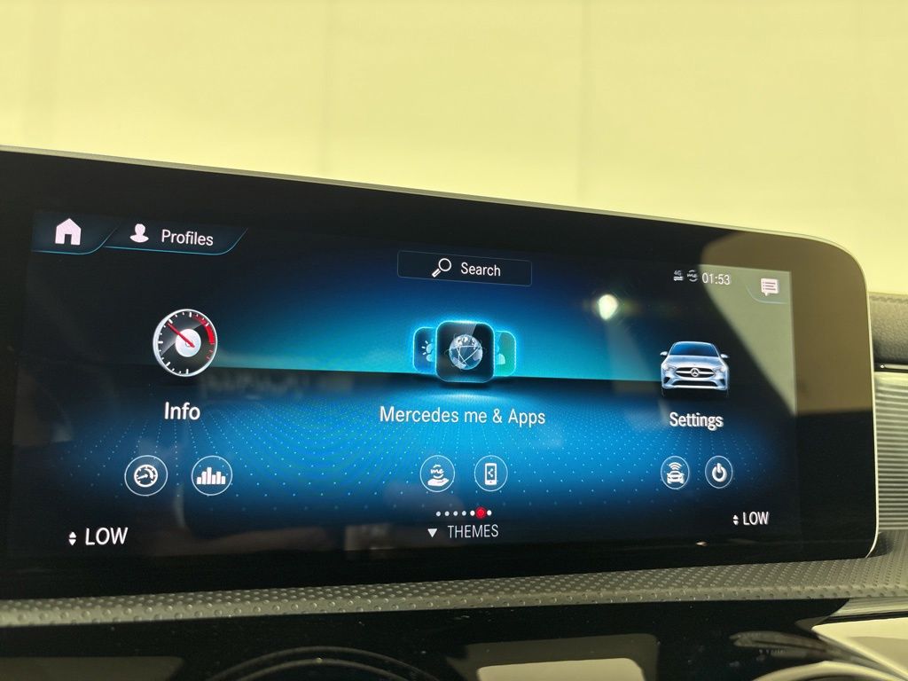 Thumbnail: 2020 Mercedes-Benz CLA - 30