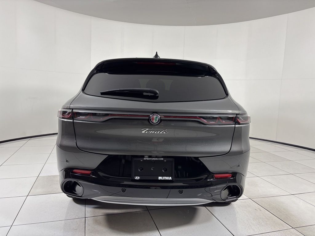 Thumbnail: 2024 Alfa Romeo Tonale - 4