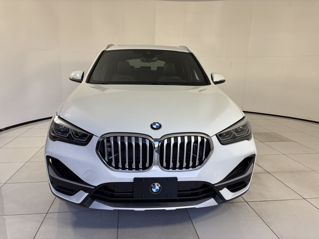 Thumbnail: 2021 BMW X1 - 8