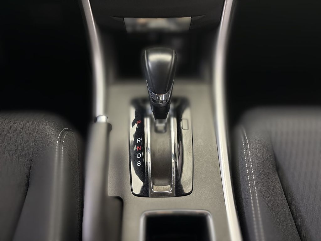 Thumbnail: 2015 Honda Accord - 20