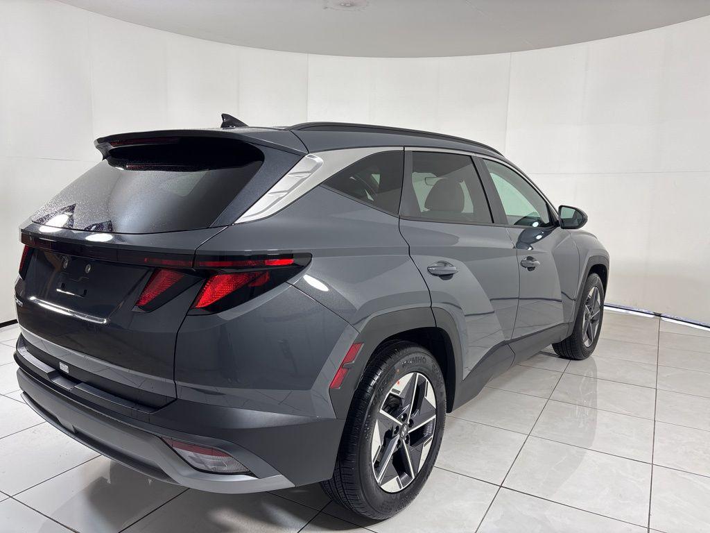 Thumbnail: 2026 Hyundai Tucson - 5