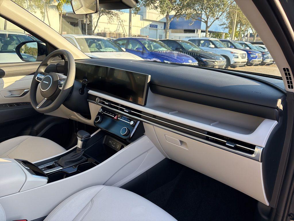 Thumbnail: 2026 Hyundai Tucson - 16