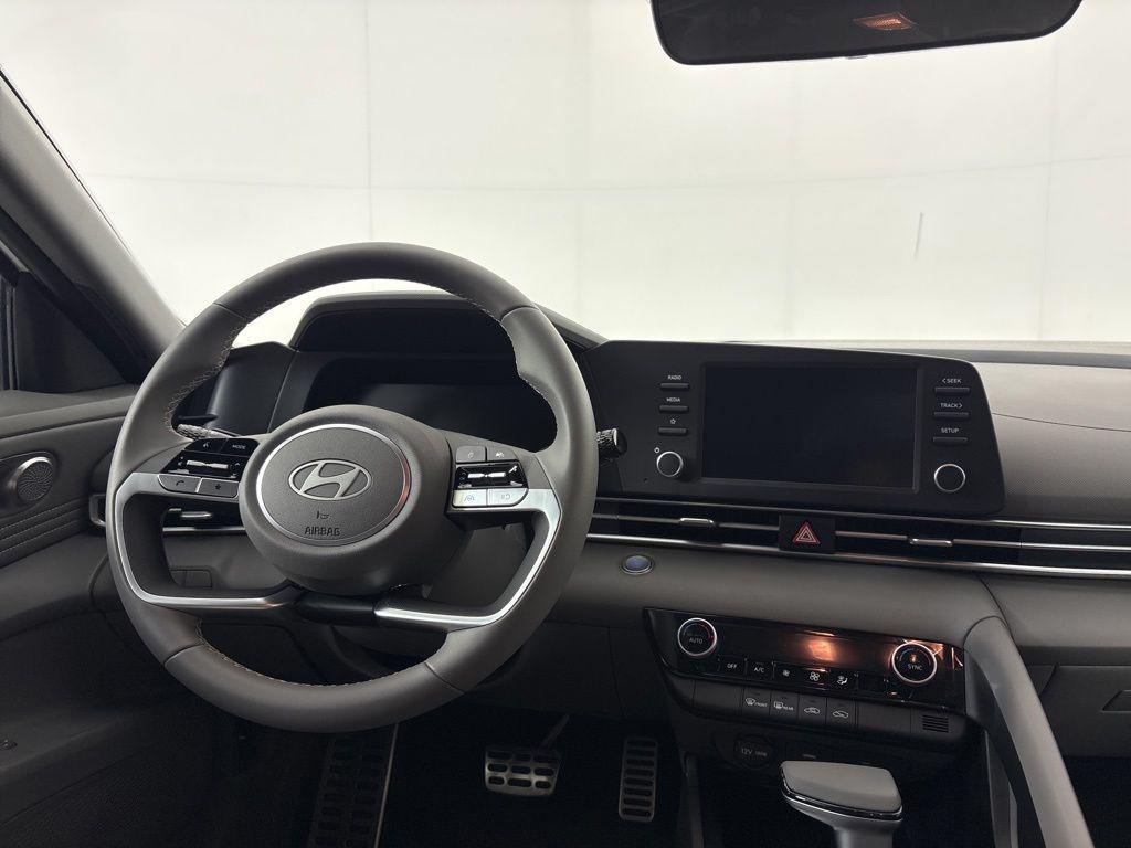 Thumbnail: 2026 Hyundai Elantra - 24