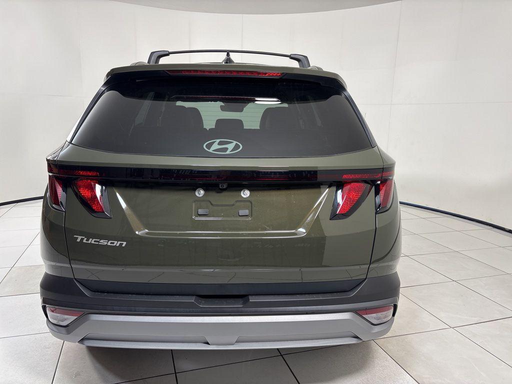 Thumbnail: 2026 Hyundai Tucson - 4
