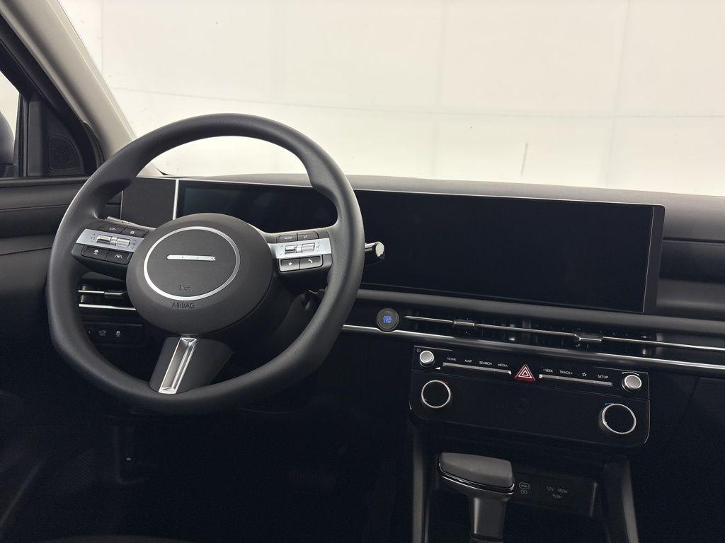 Thumbnail: 2026 Hyundai Tucson - 21