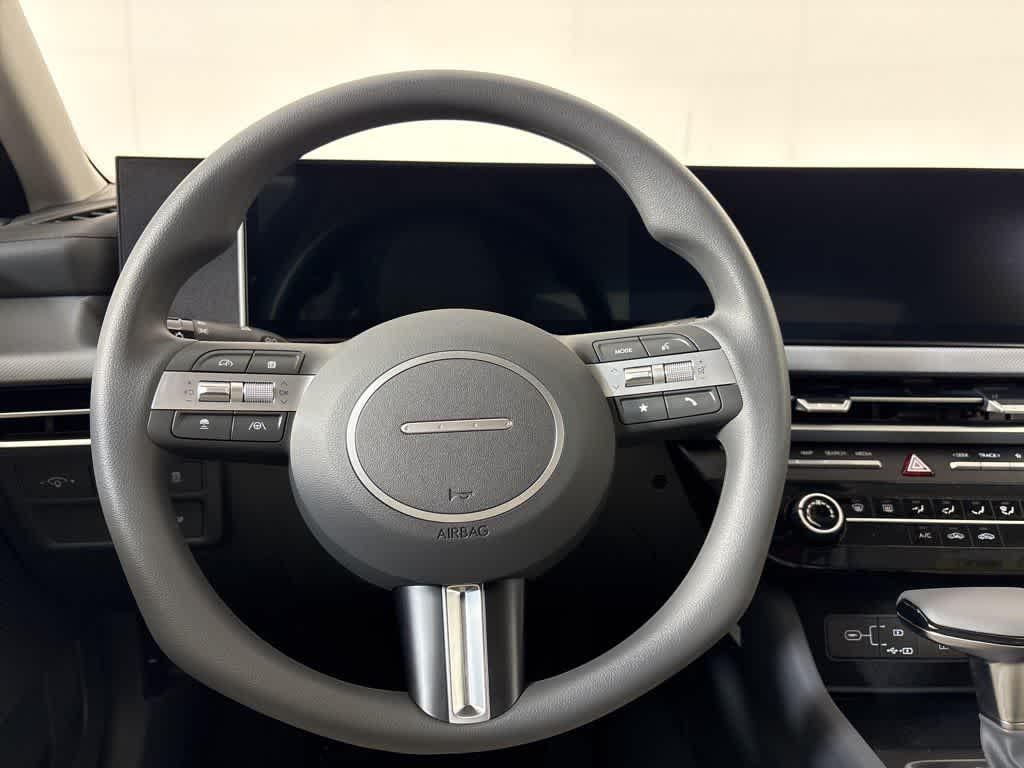 Thumbnail: 2025 Hyundai Sonata - 20