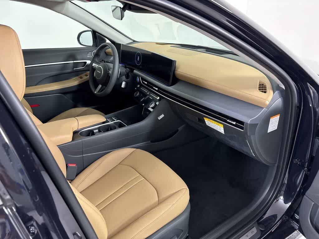 Thumbnail: 2025 Hyundai Sonata - 13