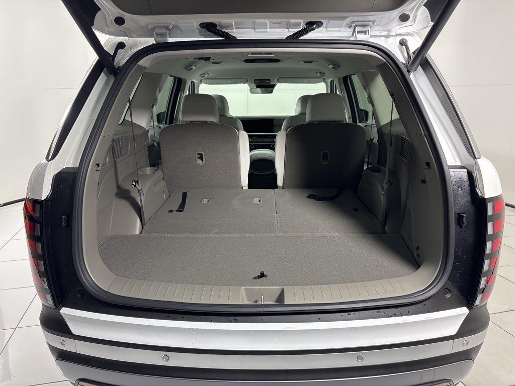 Thumbnail: 2026 Hyundai Palisade - 28