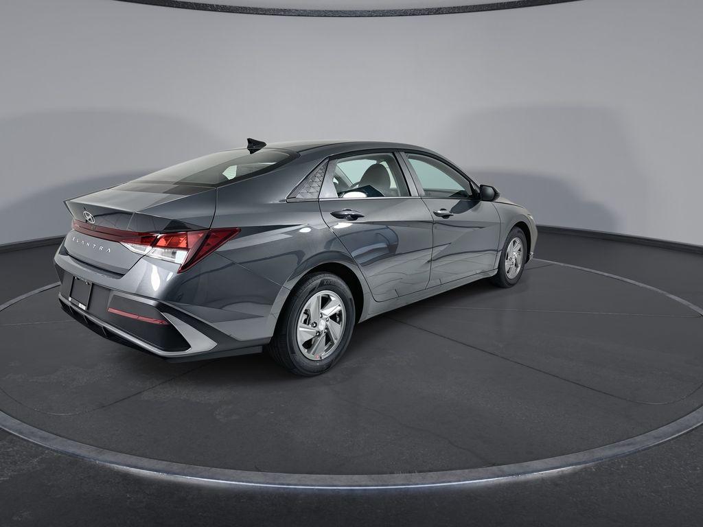 Thumbnail: 2026 Hyundai Elantra - 8