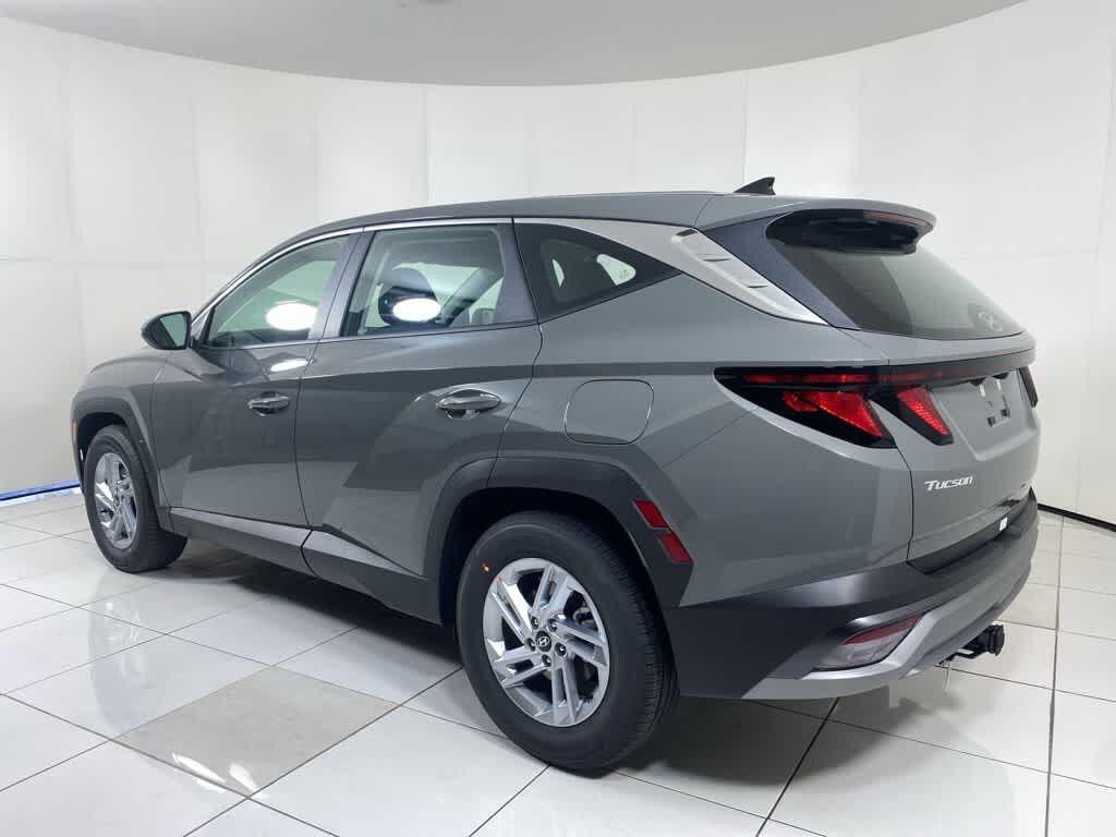 New 2026 Hyundai Tucson SE FWD SUV