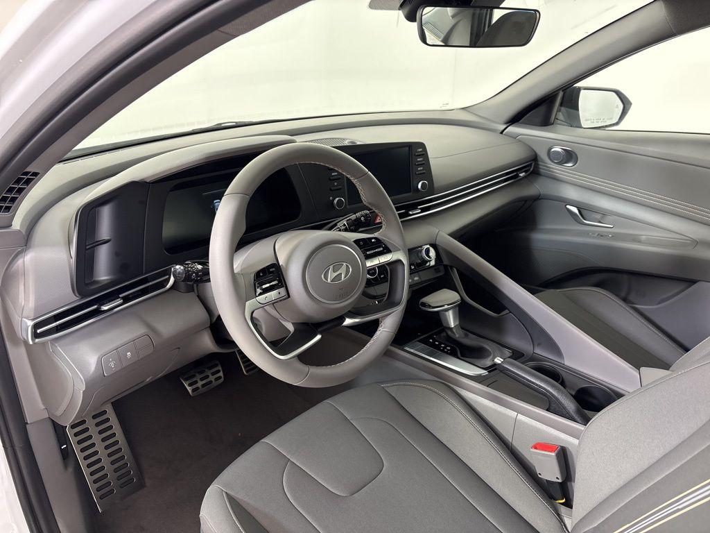 Thumbnail: 2026 Hyundai Elantra - 26