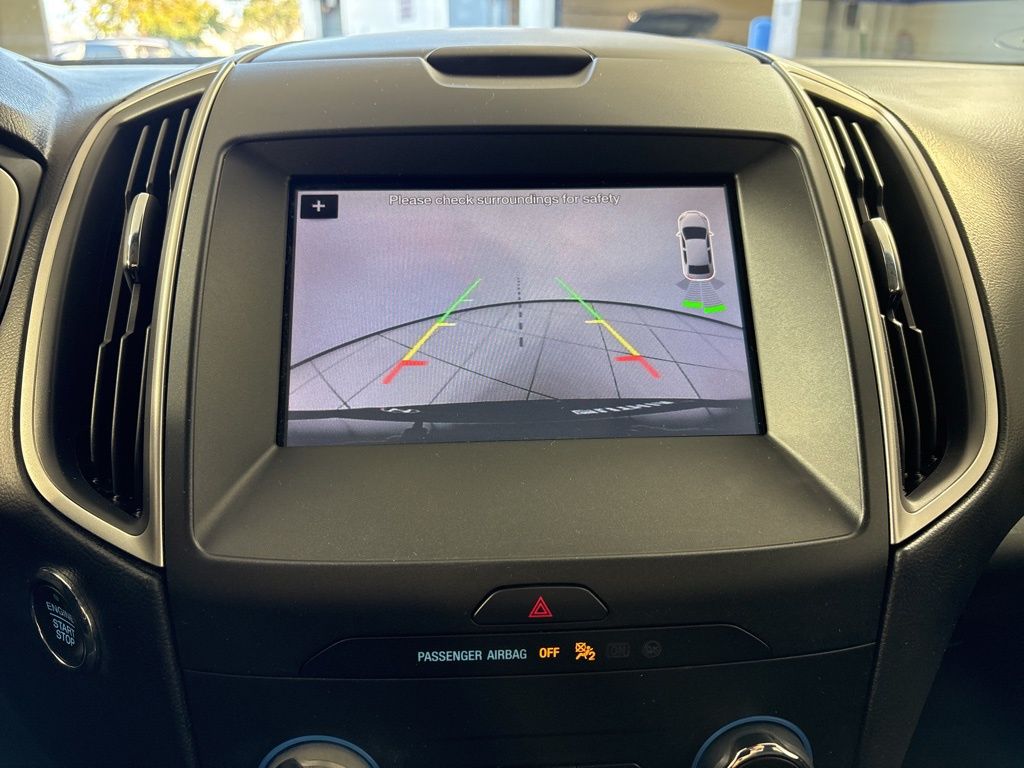 Thumbnail: 2019 Ford Edge - 27