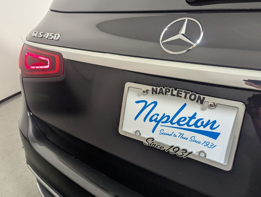 Thumbnail: 2021 Mercedes-Benz GLS - 8