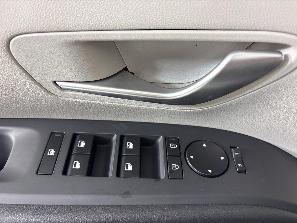 Thumbnail: 2026 Hyundai Tucson - 17