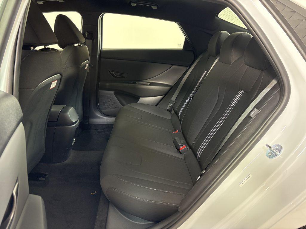 Thumbnail: 2026 Hyundai Elantra - 18