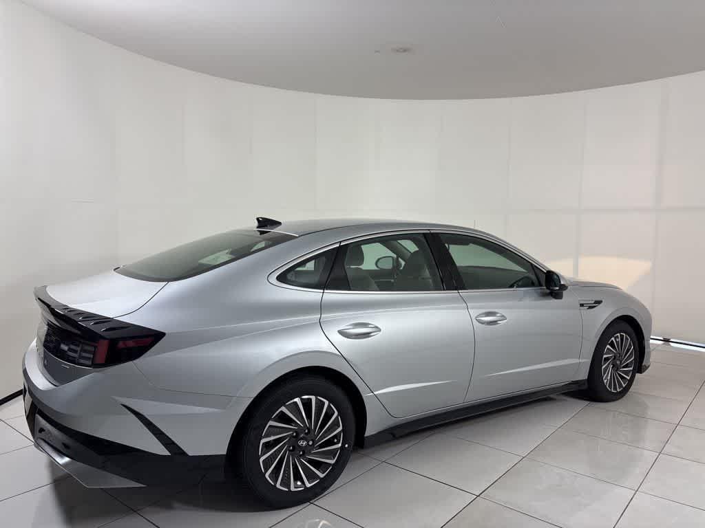 Thumbnail: 2025 Hyundai Sonata - 5