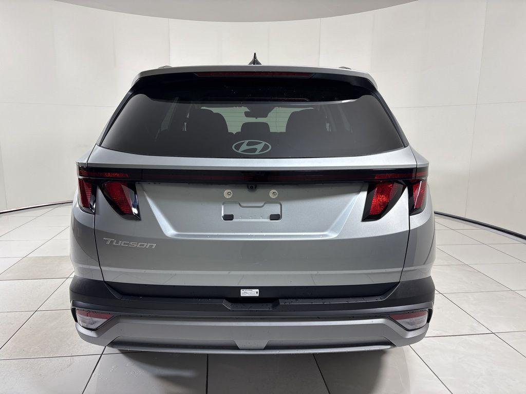 Thumbnail: 2026 Hyundai Tucson - 4