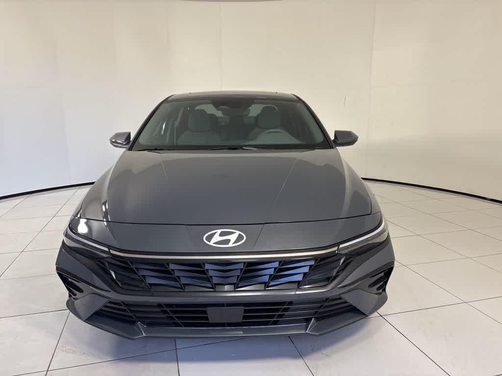 Thumbnail: 2025 Hyundai Elantra - 8