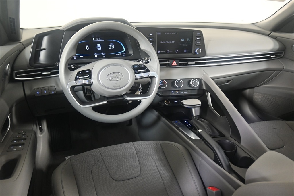 Thumbnail: 2025 Hyundai Elantra - 11