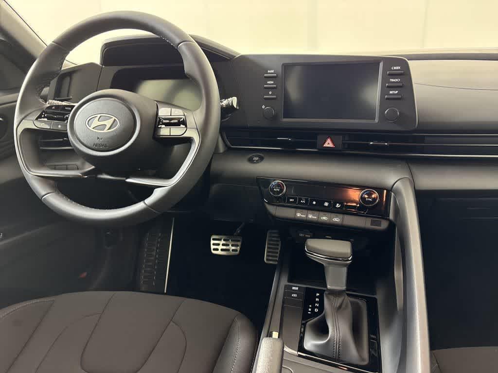 Thumbnail: 2026 Hyundai Elantra - 21