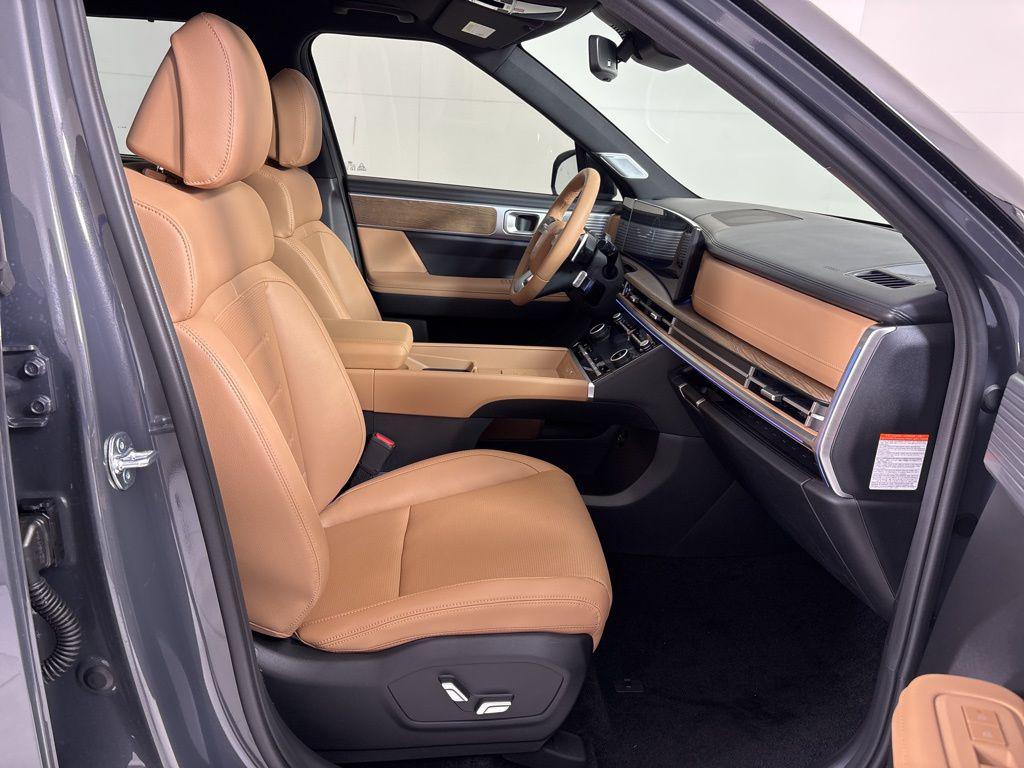 Thumbnail: 2026 Hyundai Santa Fe - 12