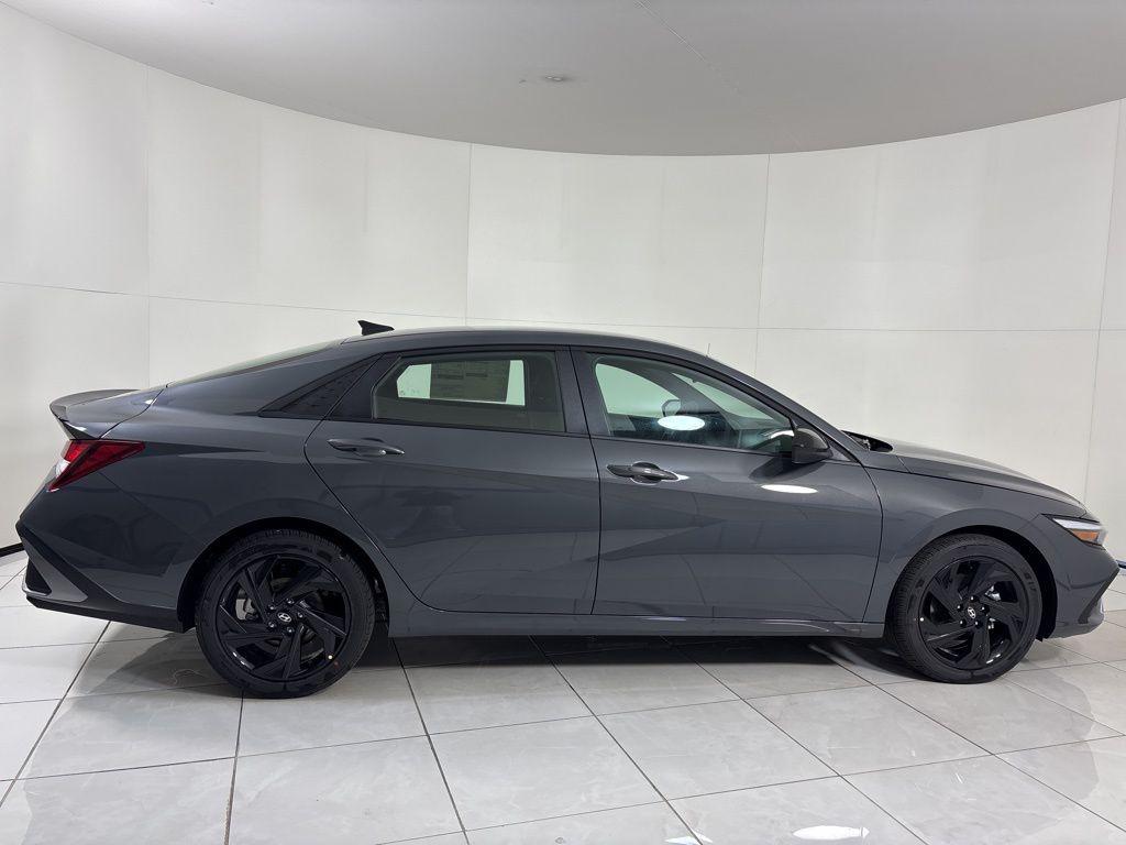 Thumbnail: 2026 Hyundai Elantra - 6