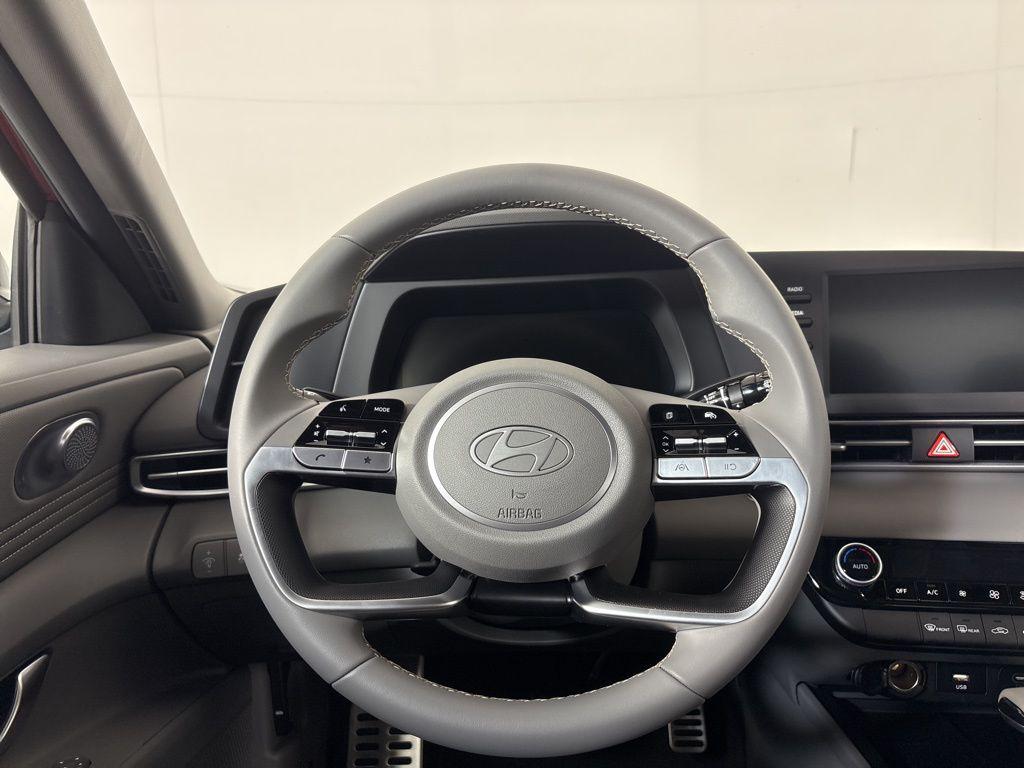 Thumbnail: 2026 Hyundai Elantra - 20