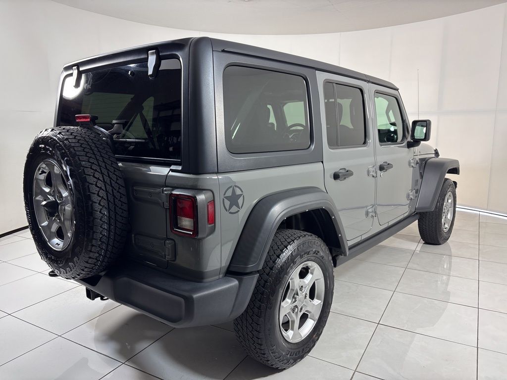 Thumbnail: 2021 Jeep Wrangler - 5