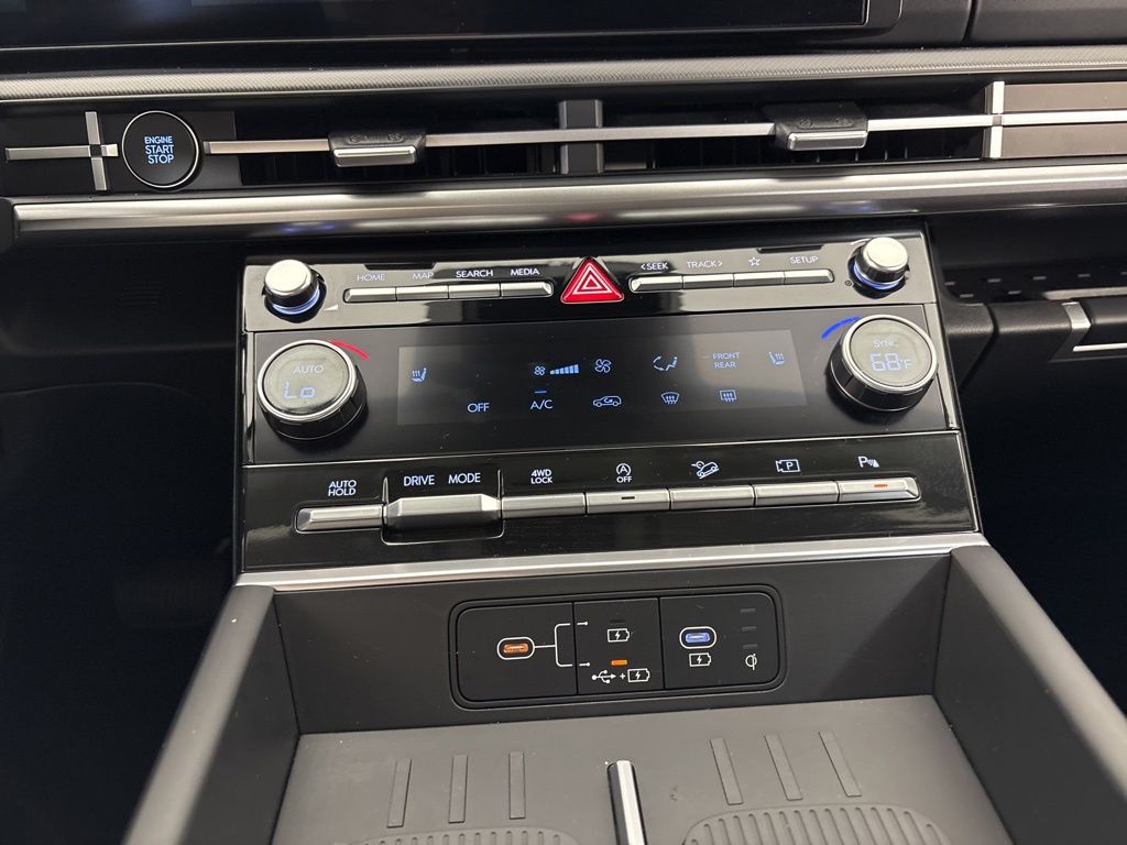 Thumbnail: 2025 Hyundai Santa Fe - 28