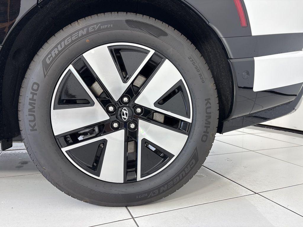 Thumbnail: 2026 Hyundai Ioniq - 9