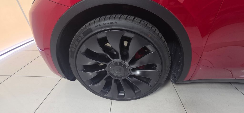 Thumbnail: 2023 Tesla Model Y - 11