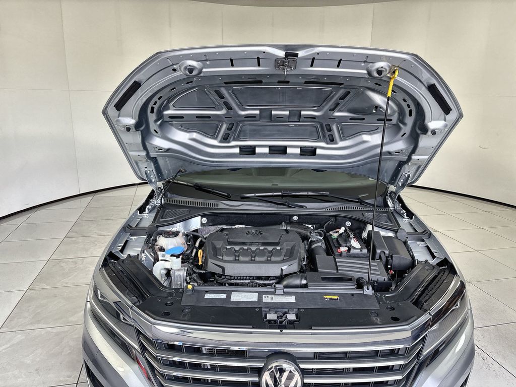 Thumbnail: 2020 Volkswagen Passat - 18