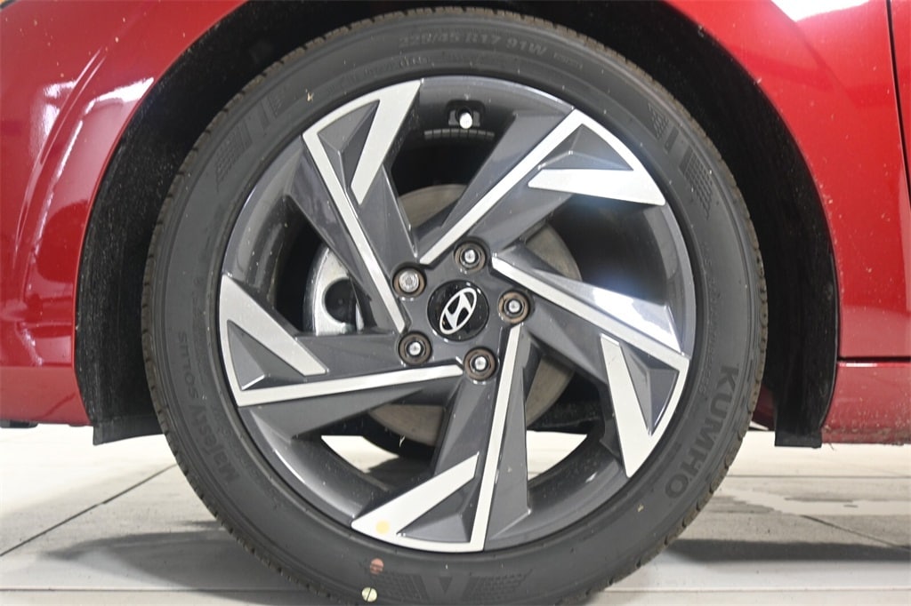Thumbnail: 2025 Hyundai Elantra - 9
