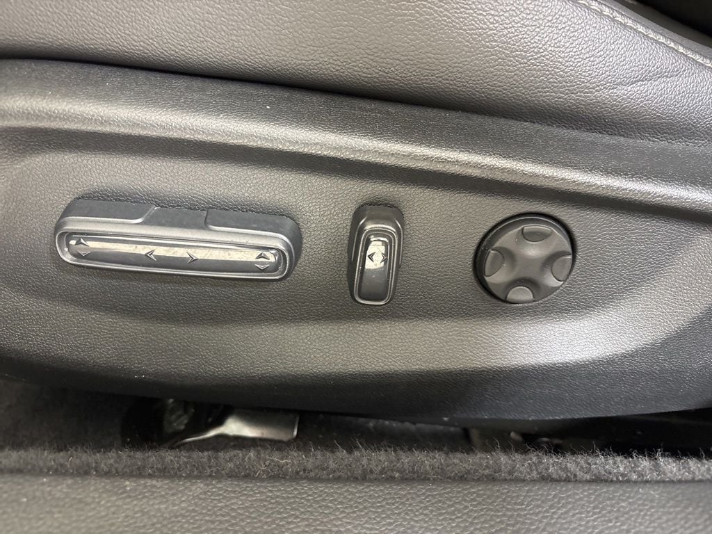 Thumbnail: 2020 Honda Accord - 16