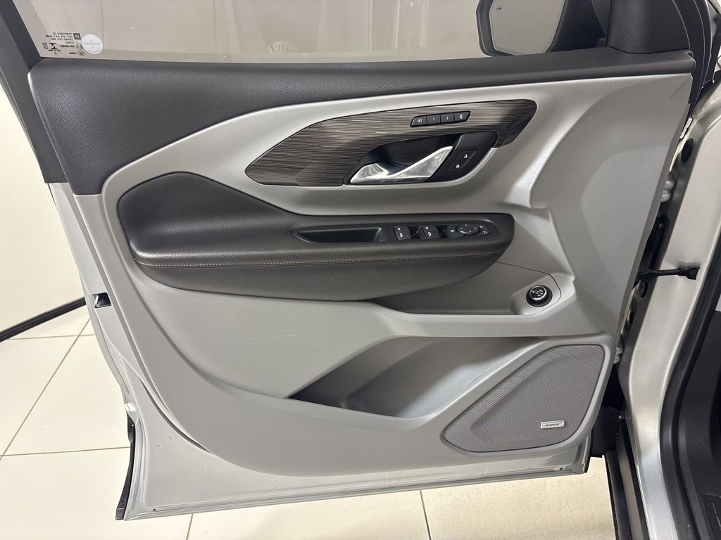 Thumbnail: 2021 GMC Terrain - 16