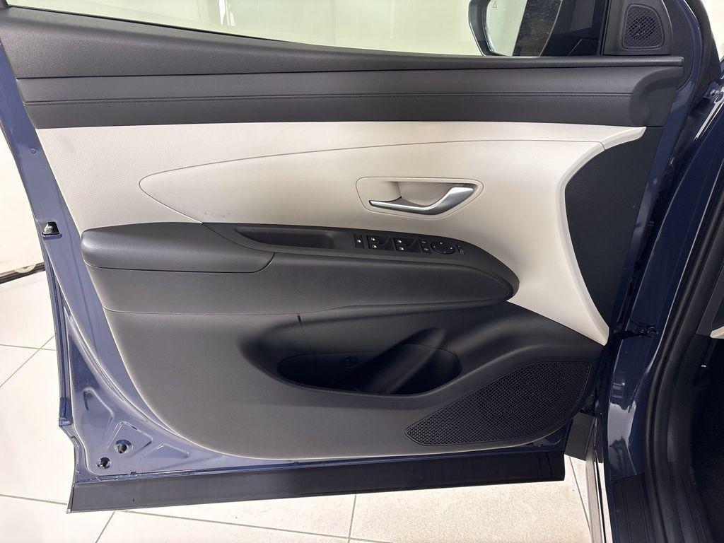 Thumbnail: 2026 Hyundai Tucson - 16