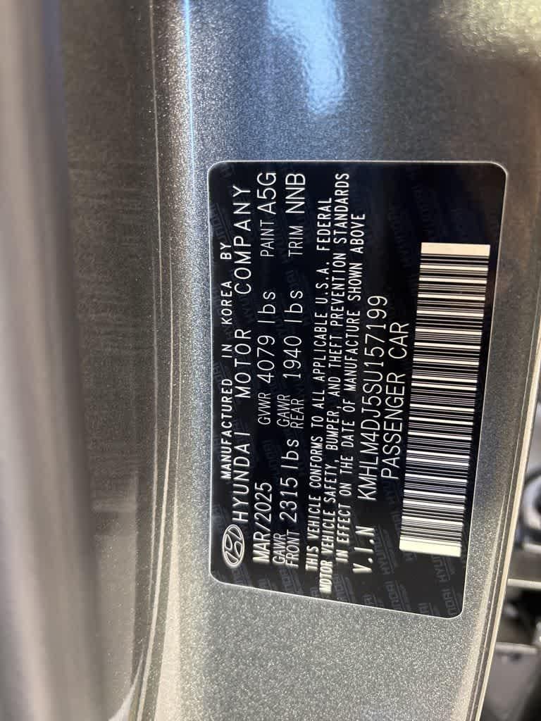 Thumbnail: 2025 Hyundai Elantra - 10