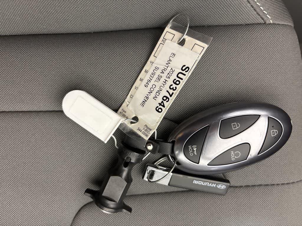 Thumbnail: 2025 Hyundai Elantra - 27