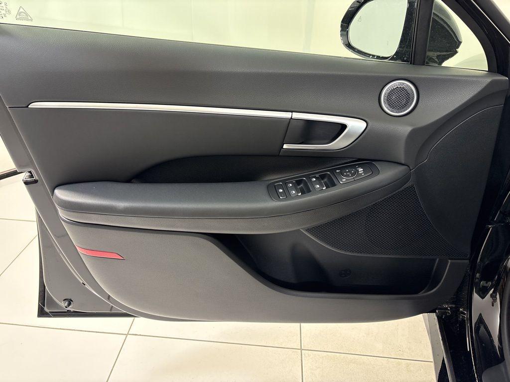 Thumbnail: 2026 Hyundai Sonata - 16