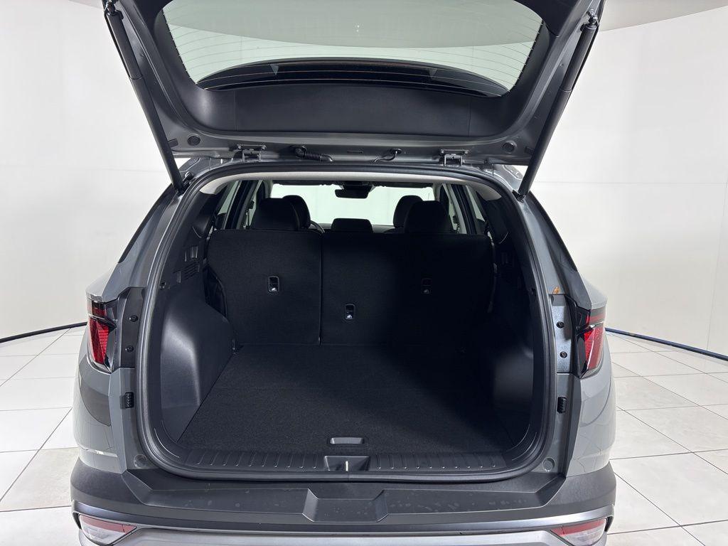 Thumbnail: 2026 Hyundai Tucson - 24