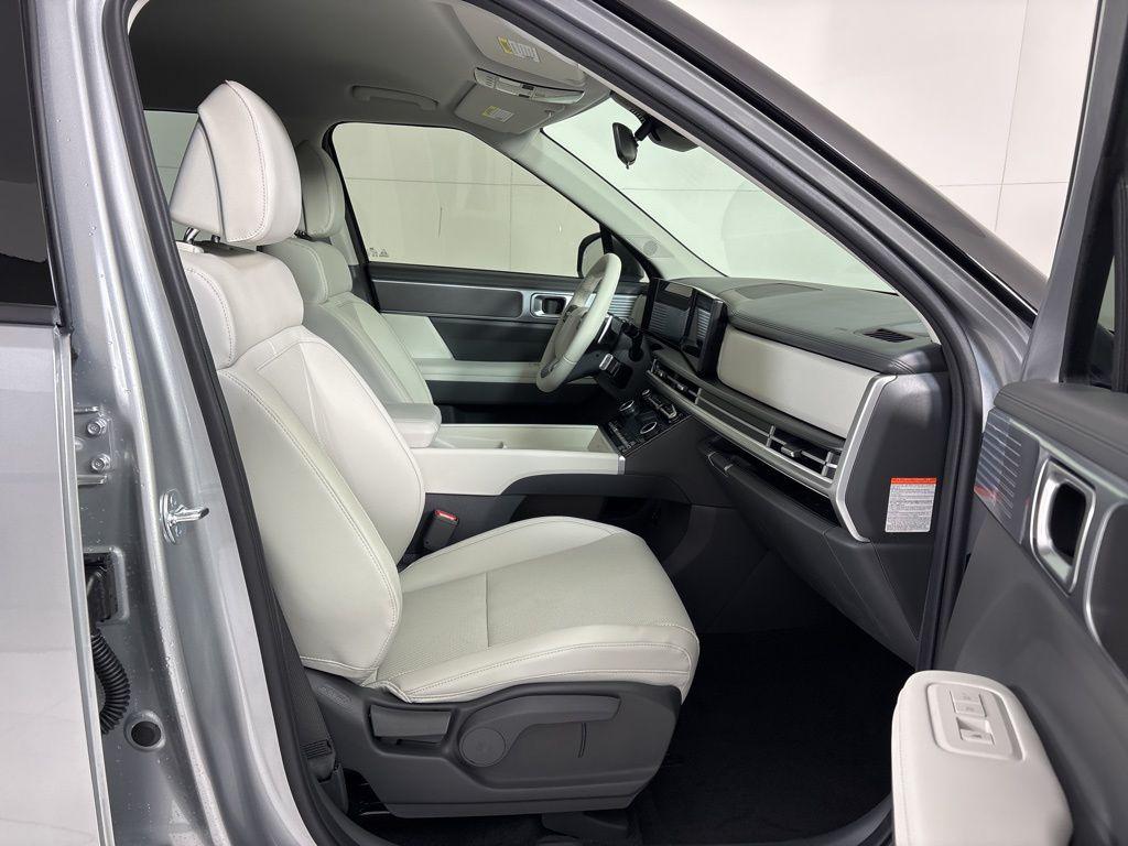 Thumbnail: 2026 Hyundai Santa Fe - 12