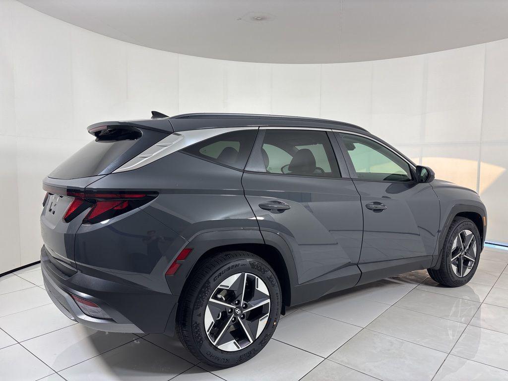 Thumbnail: 2026 Hyundai Tucson - 5