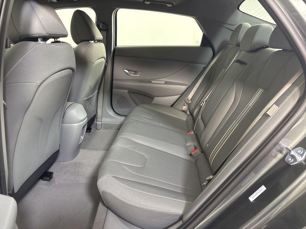 Thumbnail: 2026 Hyundai Elantra - 19